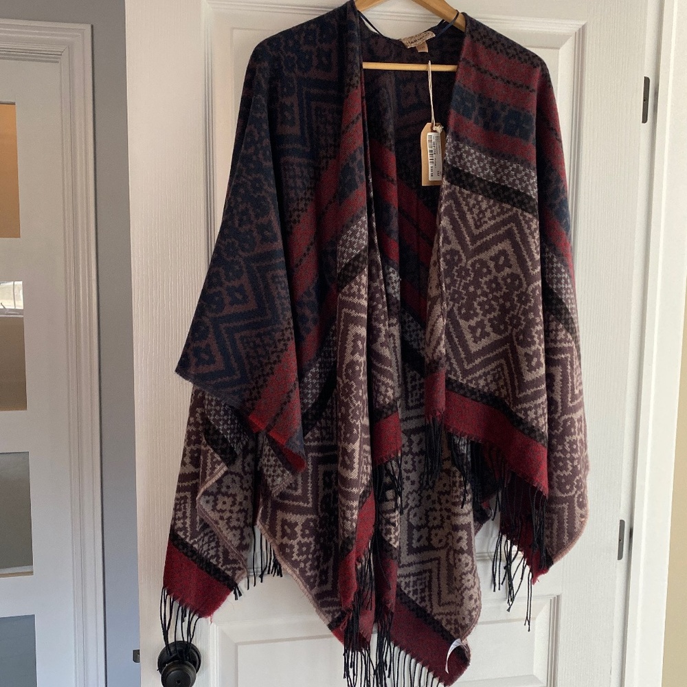 Harlow NWT Poncho